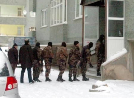 Erzurum'da balyozlu operasyon 4