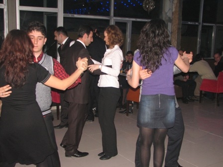 Erzurum dans-tango öğreniyor 3
