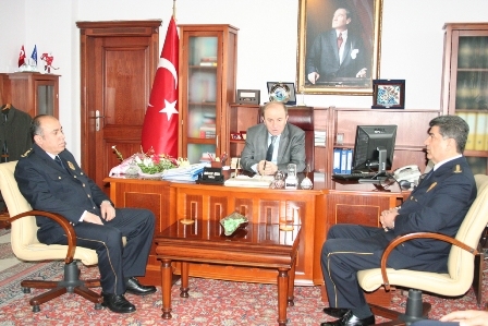 Polis'ten Erzurum valisine ziyaret 3