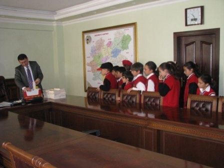 Kaymakam Esmer'e zor sorular 3