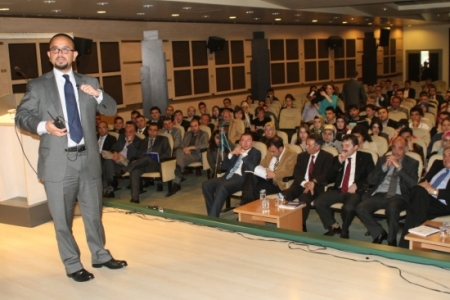 Genç girişimcilerle buluştu 2
