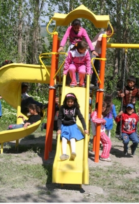 Yakutiye'den okullara oyun parkı 4