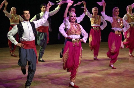 Erzurum'da dans gösterisi! 4