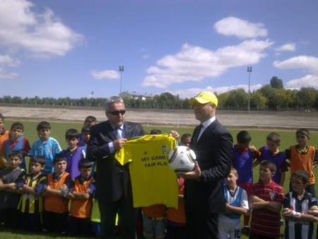 Bunlar taş değil, gol atacaklar 1