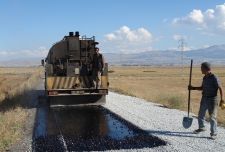 Erzurum'da Köy-Mahallelere asfalt! 1