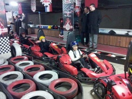 Erzurum AVM'de Red Go- Kart 3