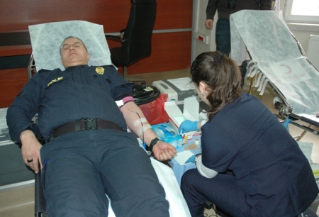 Polis'te kan veriyor! 3