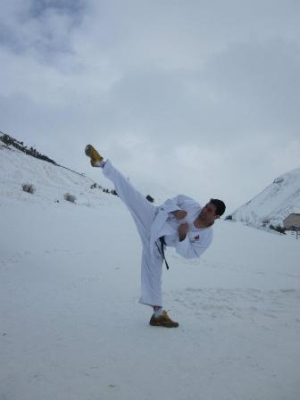 Kar Üstünde Karate 4