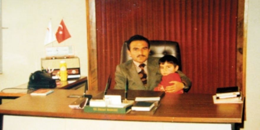 34 yıl sonra babasının koltuğunda