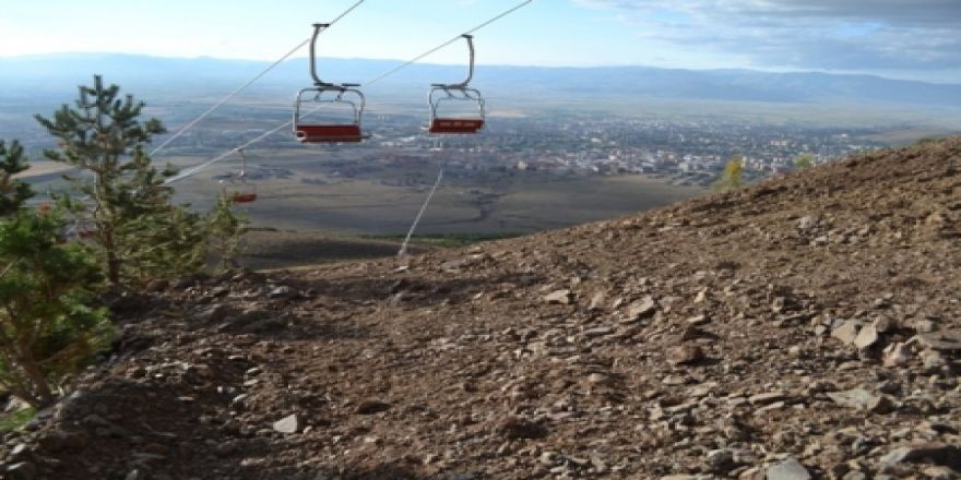 Talanı Erzurum seyrediyor!