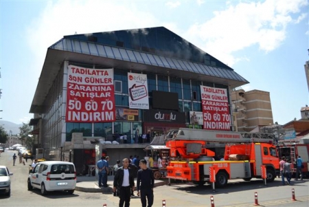 Erzurum'da yangın 1