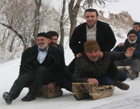 Erzurum'da 'Kardan Adam'lar yarıştı! 1