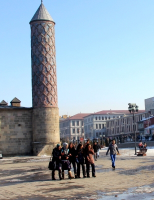 Erzurum'da son 50 yılın en sıcak kışı 6