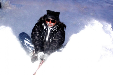 Kar üzerinde tekerlekli adrenalin keyfi 4