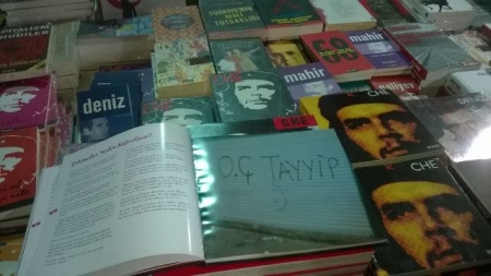 Erzurum Kitap fuarında şok kitap! 1