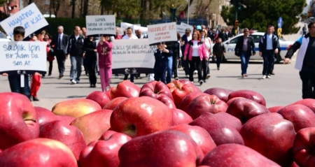 Erzurum'da sağlık için yürüdüler! 6