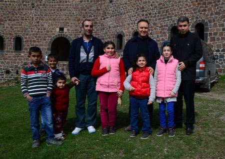 Öğrenciler Erzurum Tabyalarını çizdi 7