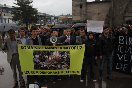 Erzurum'da çifte protesto! 3