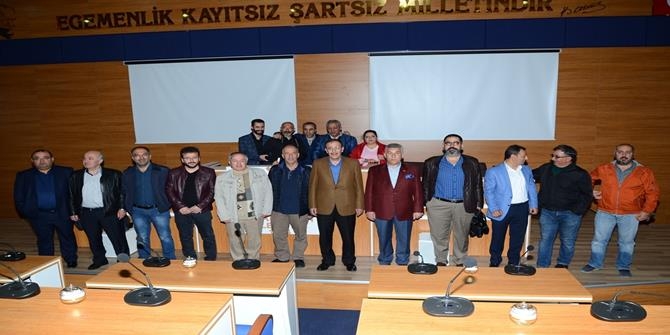 Palandöken Belediyesi yeni hizmet binası basına tanıttı 8