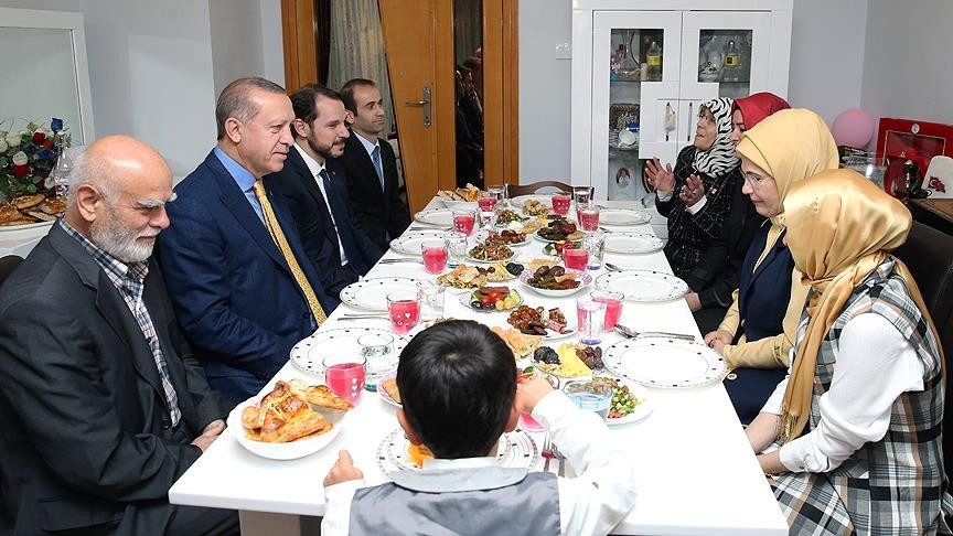 Cumhurbaşkanı Erdoğan'dan şehit ailelerine ziyaret 4