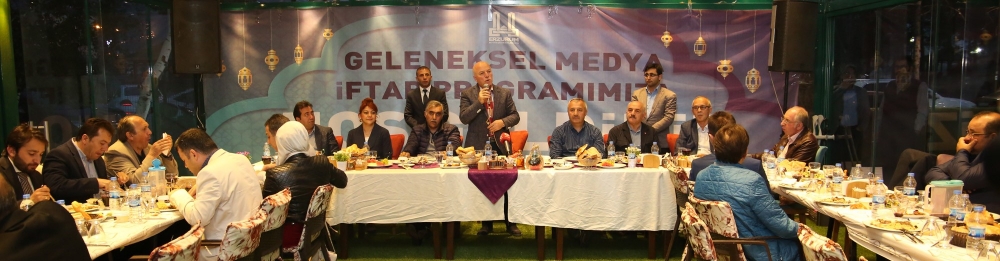 Başkan Sekmen iftarda gazetecilerle buluştu 6