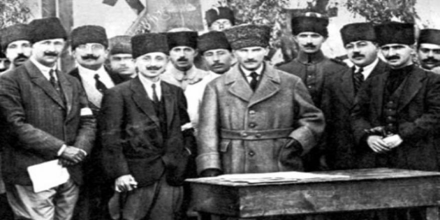 Atatürk'ün Erzurum'a gelişinin 98. yıl dönümü