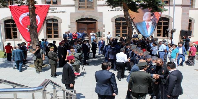 Tarihi Erzurum Kongresi 98 yıl sonra yeniden canlandırıldı 1
