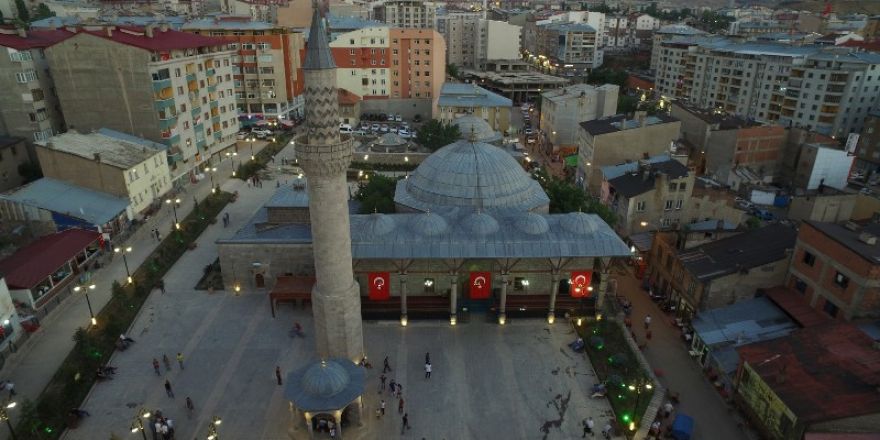 Korkut: "Yeni meydan ışıl ışıl yanıyor"