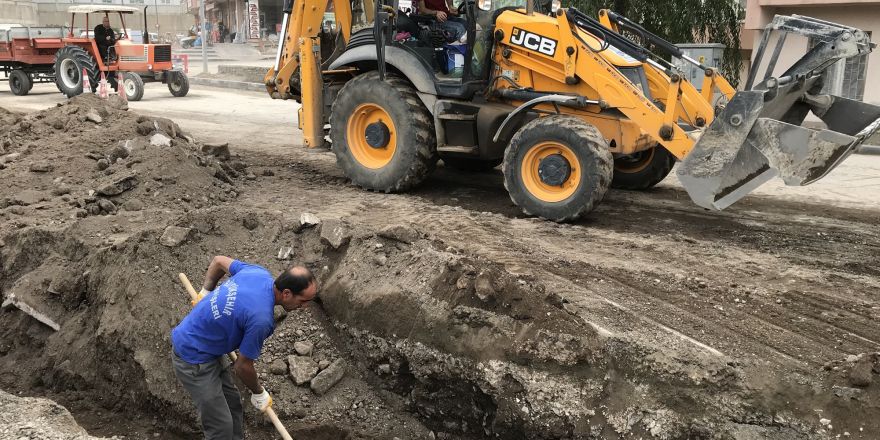 Büyükşehir şehrin caddelerini yeniden dizayn ediyor