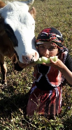 Sosyal medyanın yıldızı Hamdu Sena 13