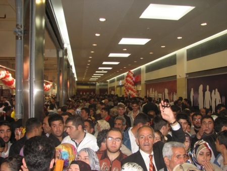 Redevco Erzurum’da açıldı!.. 8