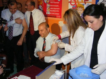 İlk aşı Müdür ve Başhekimlere! 3