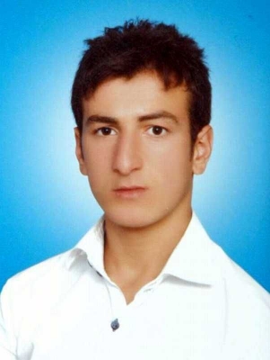 Katil zanlısı okul önünde!.. 4