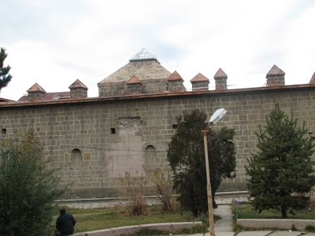 Vali Öztürk Yakutiye'ye el koydu 7