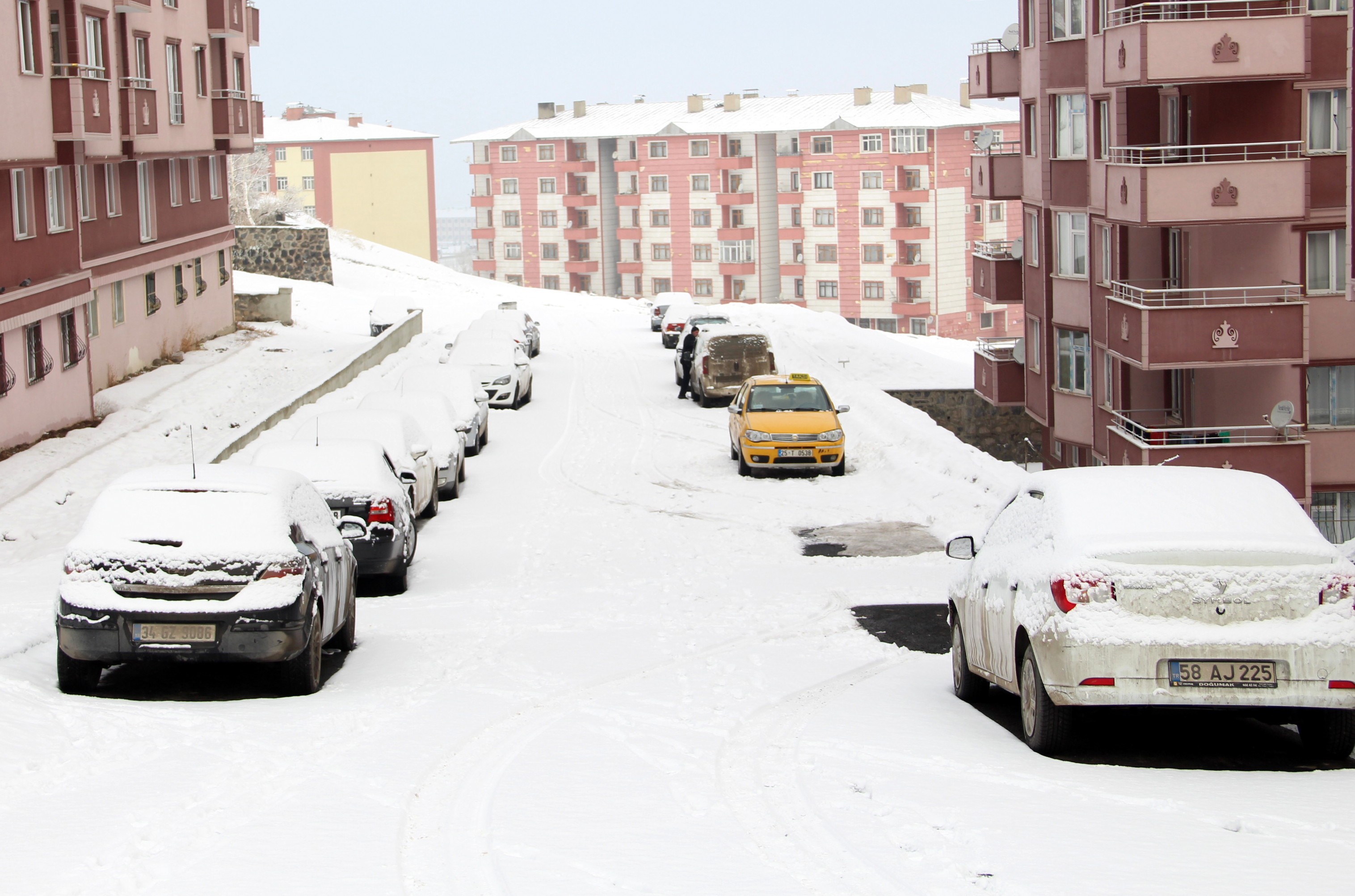 Erzurum'a Mart karı