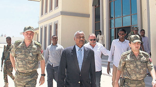 Somali'de kurulan Türk askeri üssü göreve başlıyor