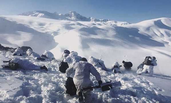 Operasyon başladı! 400 terörist abluka altında