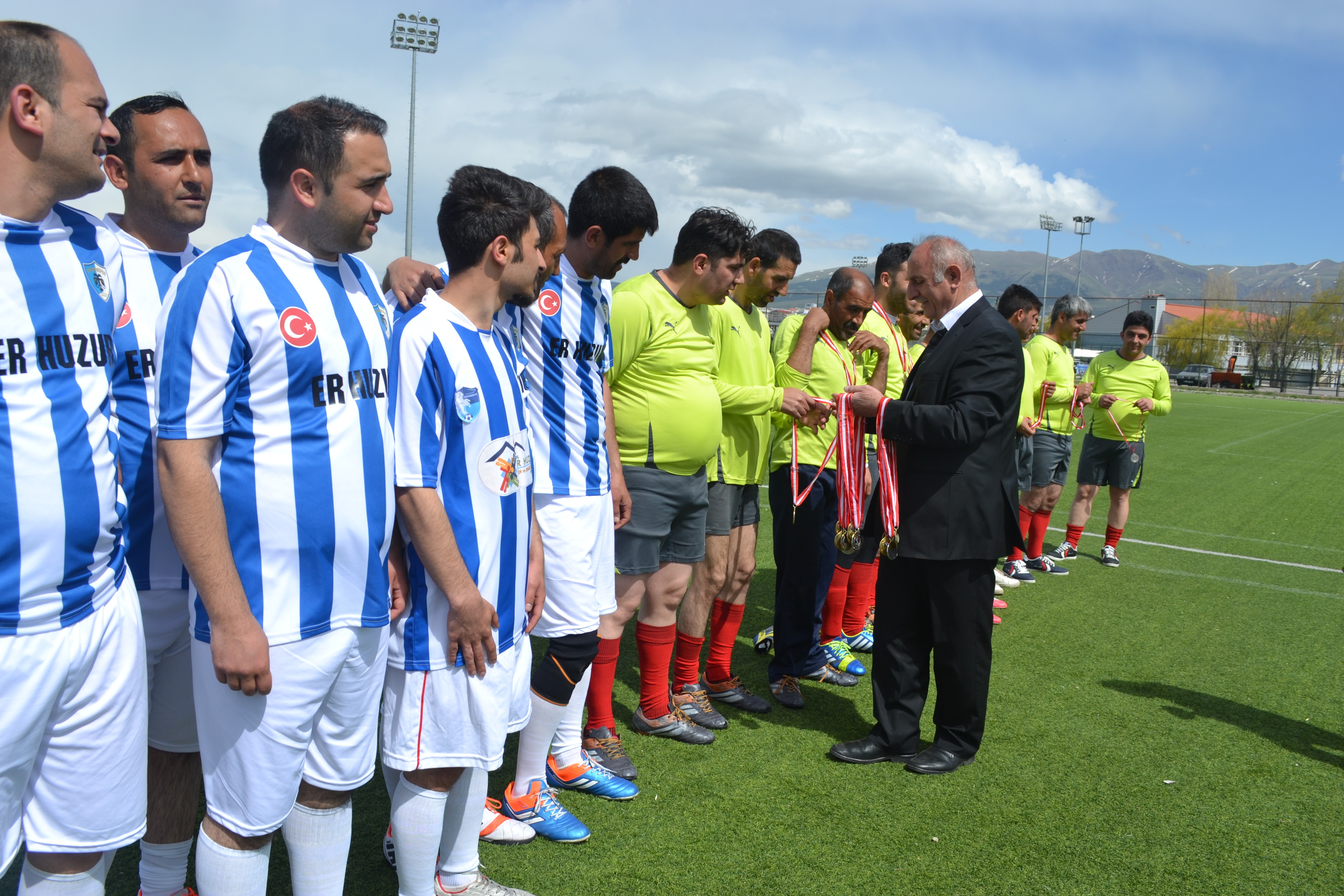 Erzurum’da engelli futbol müsabakası