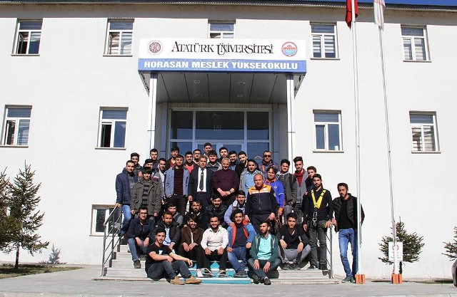 AFAD Erzurum’dan eğitime destek