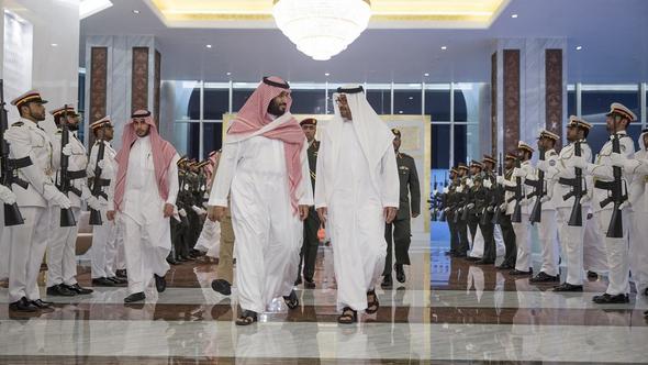 İngiliz basını: Katar krizinin merkezinde rekabet yatıyor...
