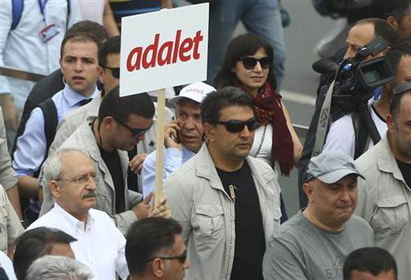 Kılıçdaroğlu Ankara'dan yürüyüşe bu sözlerle başladı