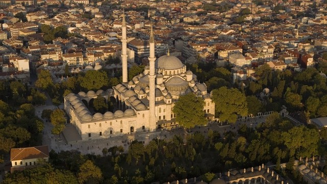 Fatih Camii'ni bombalayacağı iddia edilen komutanlar bakın ne yaptı