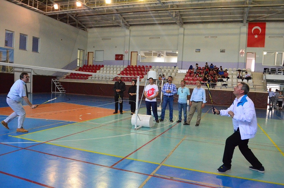 Badminton rüzgarı 15 Temmuz için esti