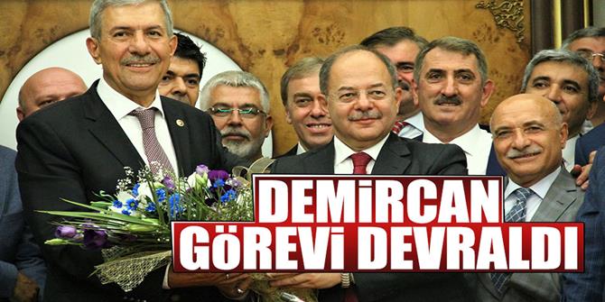 Akdağ, Sağlık Bakanlığı görevini Ahmet Demircan'a devretti