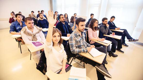 İlahiyat ve hukukta boş yok