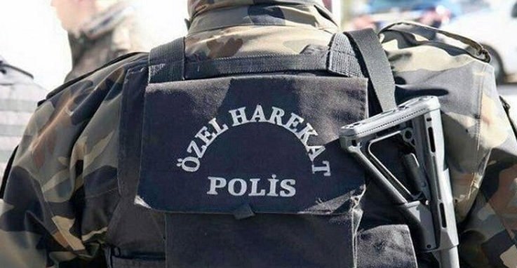 Erzurum'da Polise Dost Kurşunu