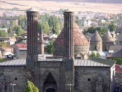 Adına şehir deniliyor ama...