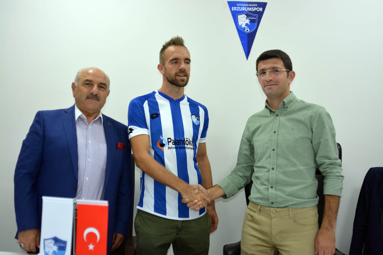 B.B.Erzurumspor’a Slavia Prag’dan yıldız transfer