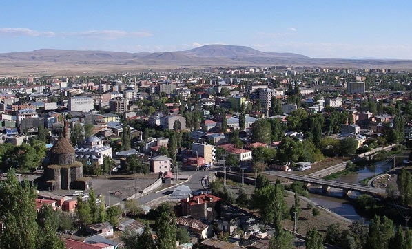 İpekyolu’nun merkez istasyonu: Kars