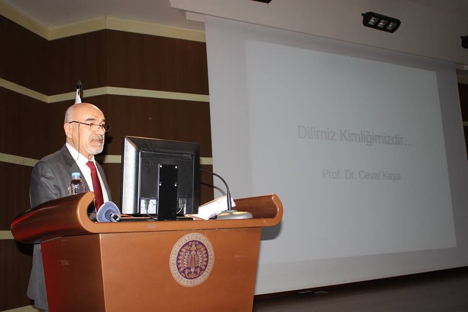 Erzurum’da “Dilimiz Kimliğimizdir” konferansı